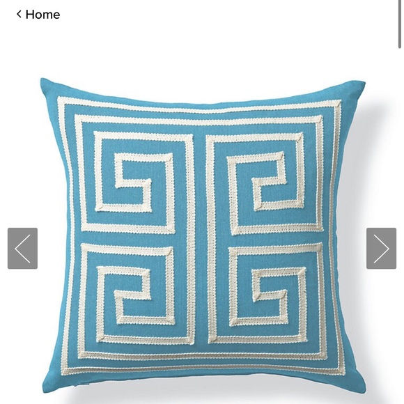 Frontgate Turquoise and White outdoor Accent Pillow Set - Picture 9 of 9